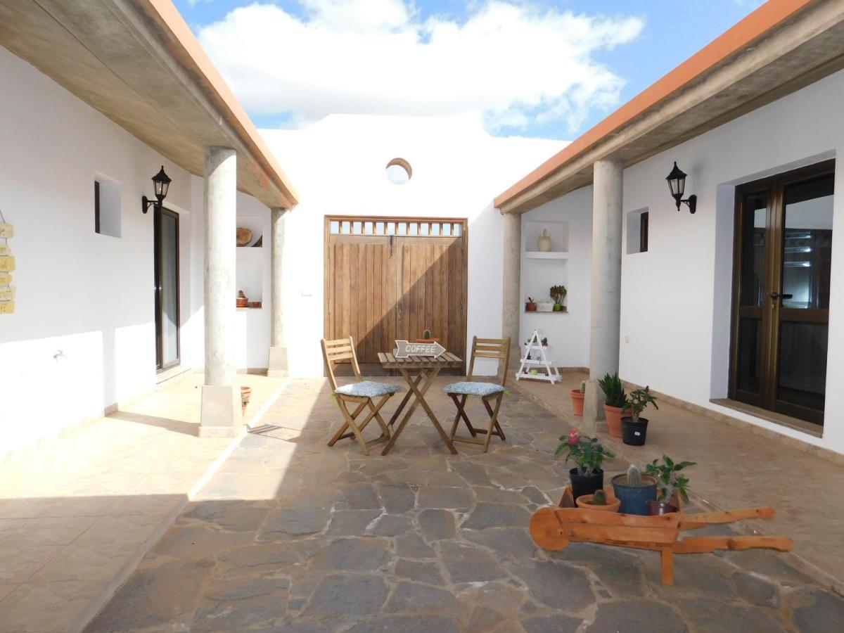 Casa La Florida Villa Tuineje ภายนอก รูปภาพ